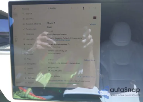 2022 Tesla Model S z USA, uszkodzony, nr VIN 5YJSA1E66NF460796